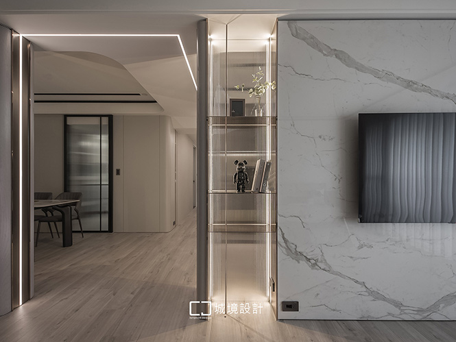 尋光而行 國聚之鑄 T宅